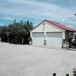 아파트 Toulatos Pantelis