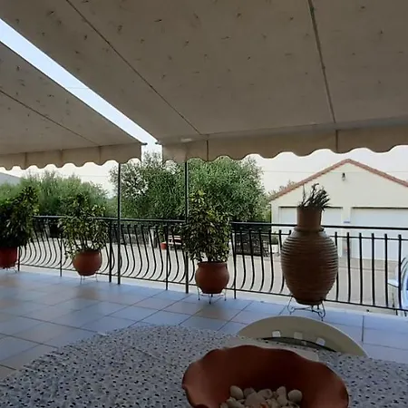 Toulatos Pantelis Apartment *