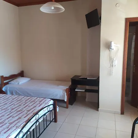 Toulatos Pantelis Apartment