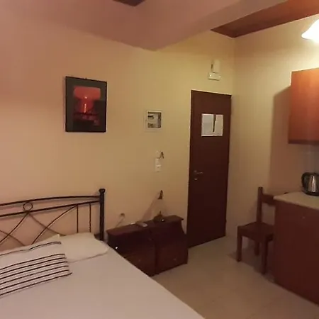 Toulatos Pantelis Apartment *
