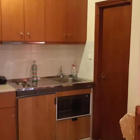 Toulatos Pantelis Apartment *